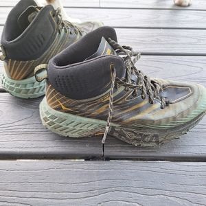 Hoka Sneakers Speedgoat